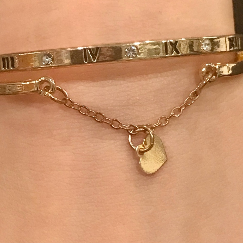 Women Gold-tone Bracelet